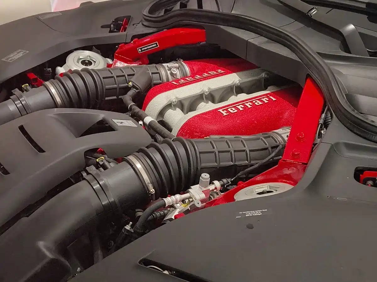 Ferrari Purosangue 2023 6.5L V12 фото 13