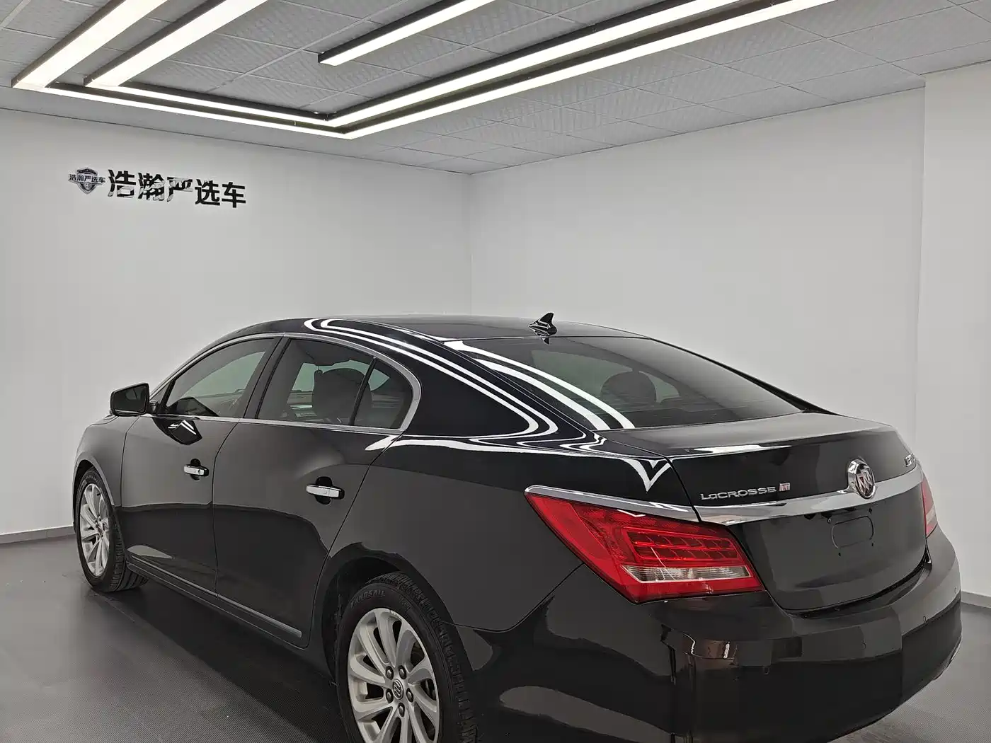 Buick LaCrosse 2014 2.0T SIDI Intelligent Flagship фото 4