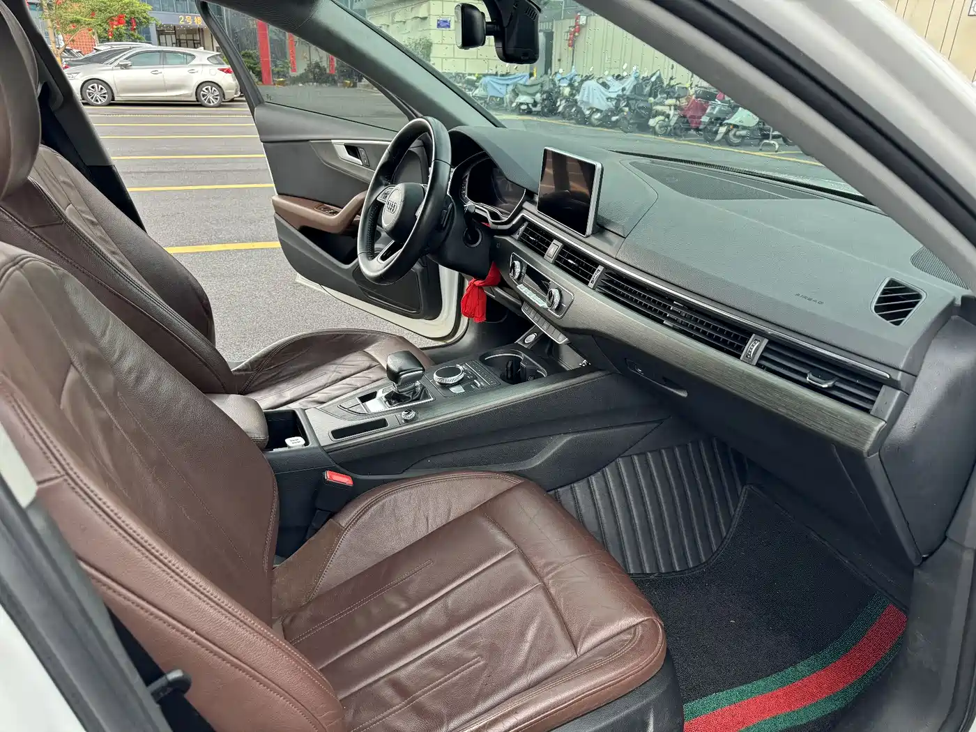 Audi A4L 2017 40 TFSI Style Edition фото 7