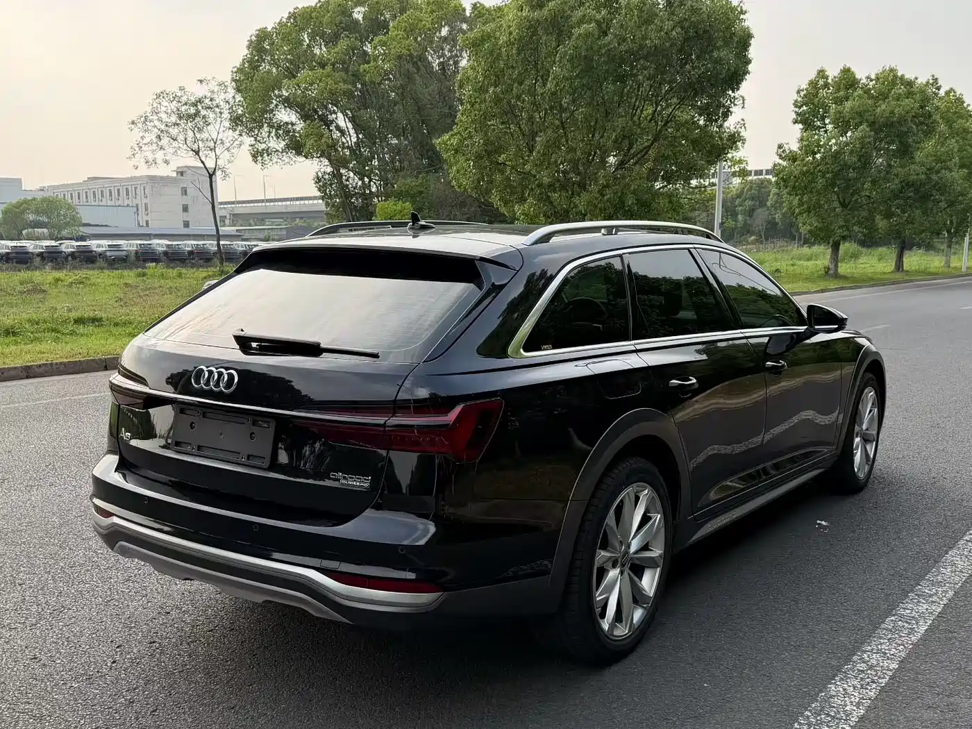 Audi A6 (Import) 2020 allroad quattro Explorer 55 TFSI Premium Off-Road фото 7