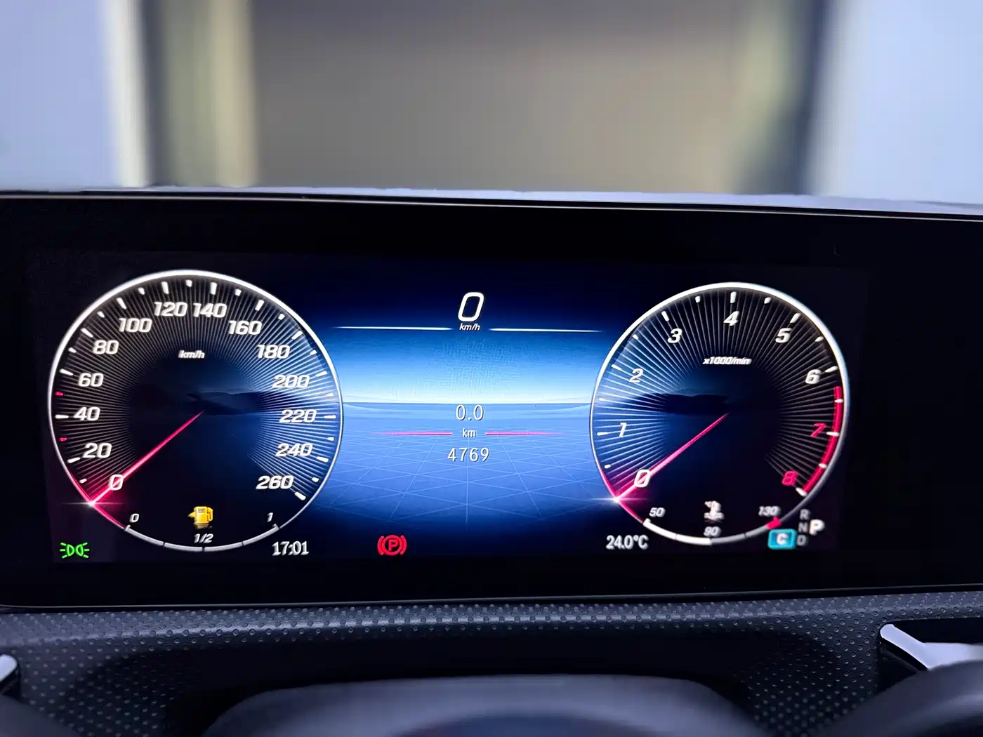 Mercedes-Benz A-Class 2024 Facelift A 200 L Fashion фото 5