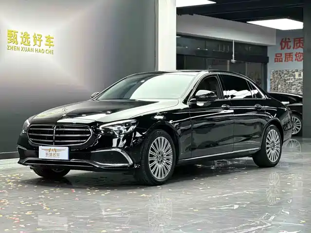 Mercedes-Benz E-Class 2021 E 300 L Luxury — фото 1