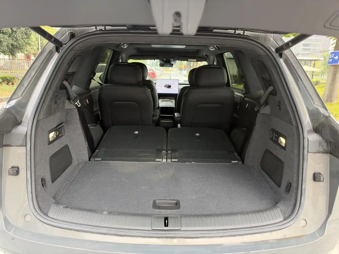 Ledao L90 2025 2025 AWD Base Model