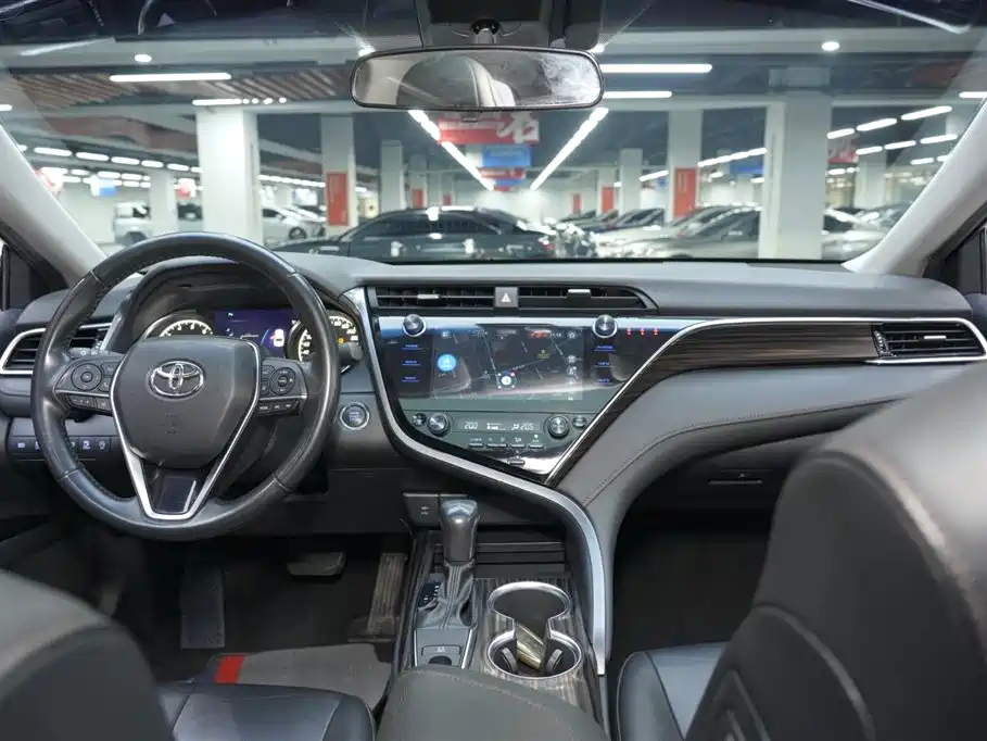 Toyota Camry 2019 2.0G Luxury Edition China VI фото 17