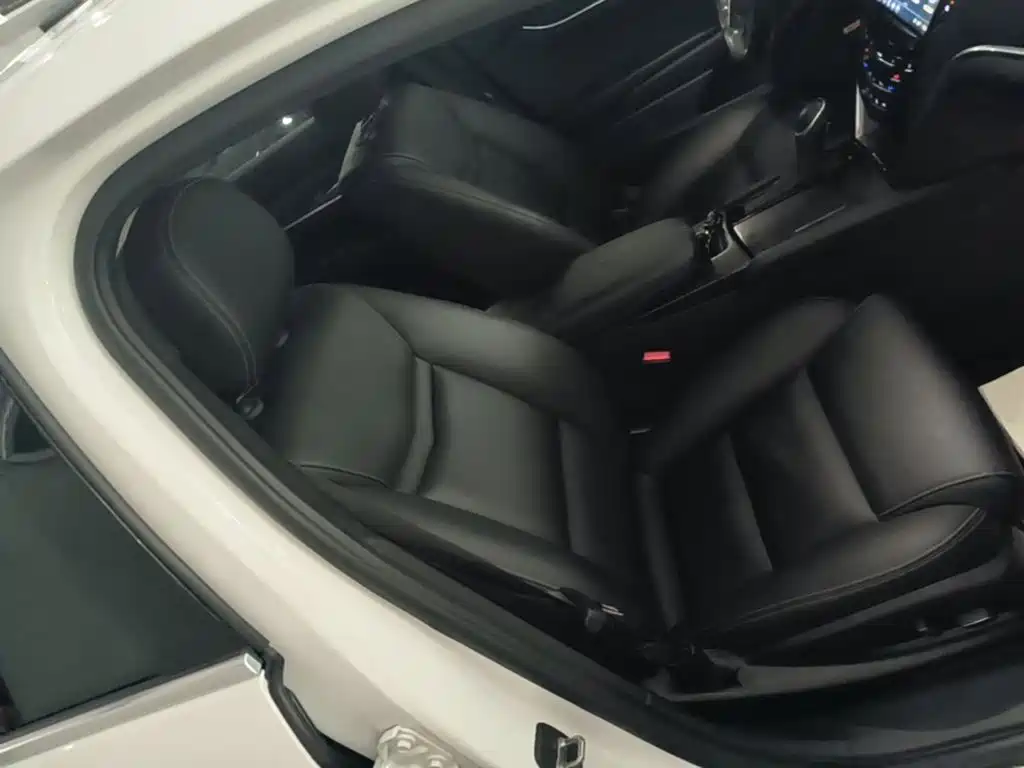 Фото 25 - Cadillac XTS