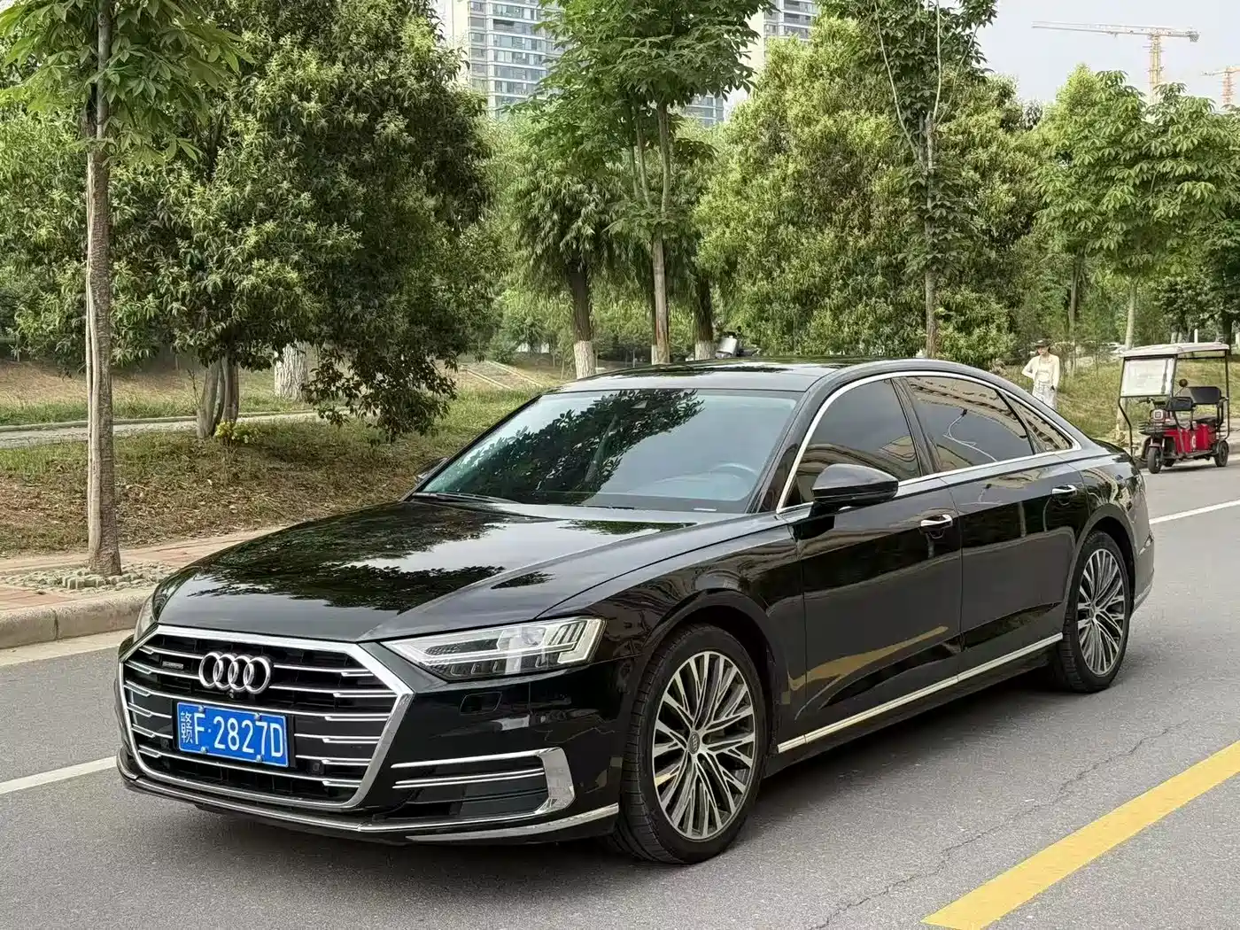 Audi A8 2018 A8L 55 TFSI quattro Luxury фото 3