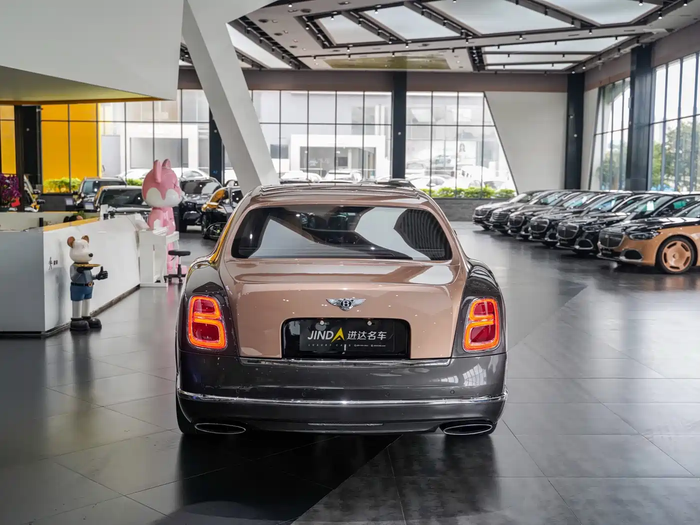 Bentley Mulsanne 2017 6.8T Long Wheelbase фото 19
