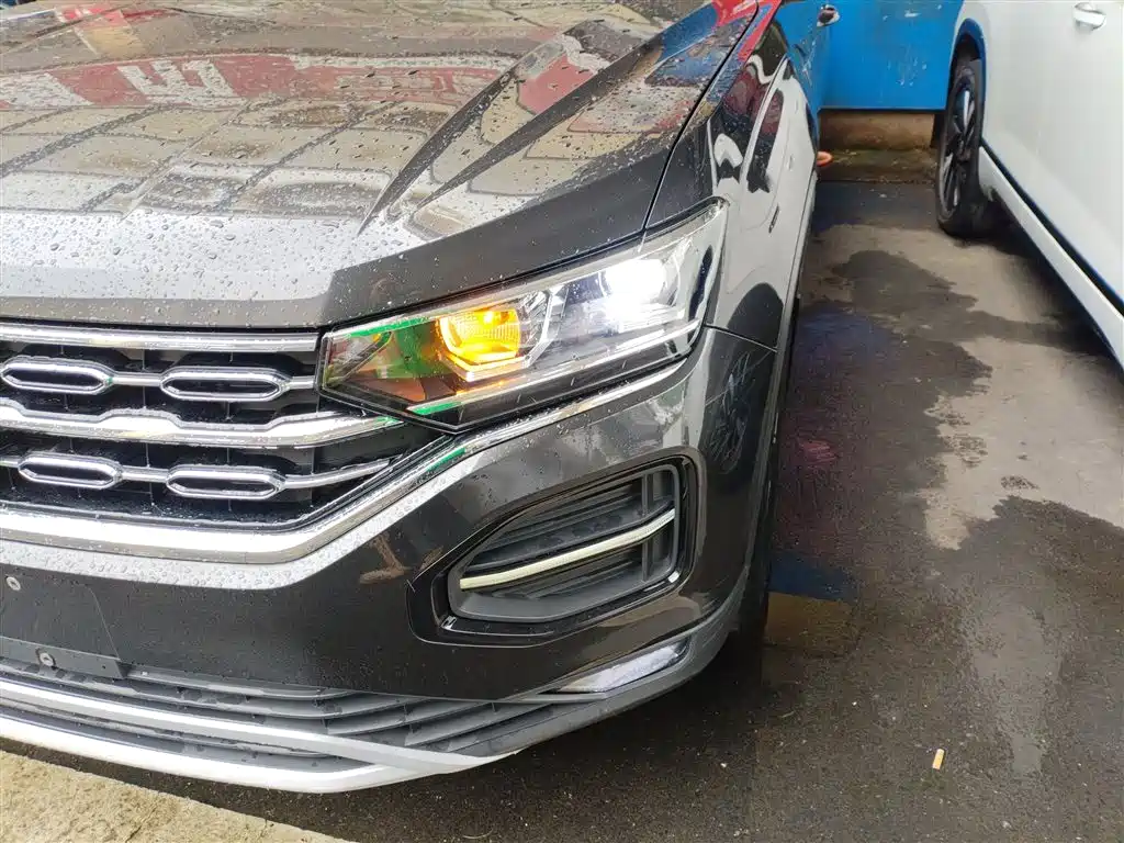 Volkswagen Tayron 2019 Expedition 280TSI 2WD Luxury (China VI) фото 24