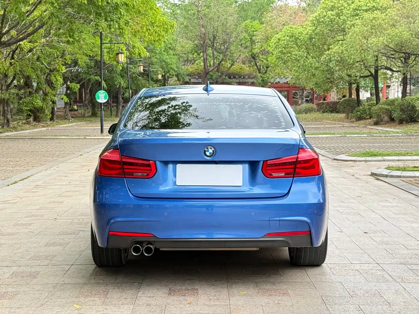 BMW 3 Series 2017 320Li M Sport фото 14