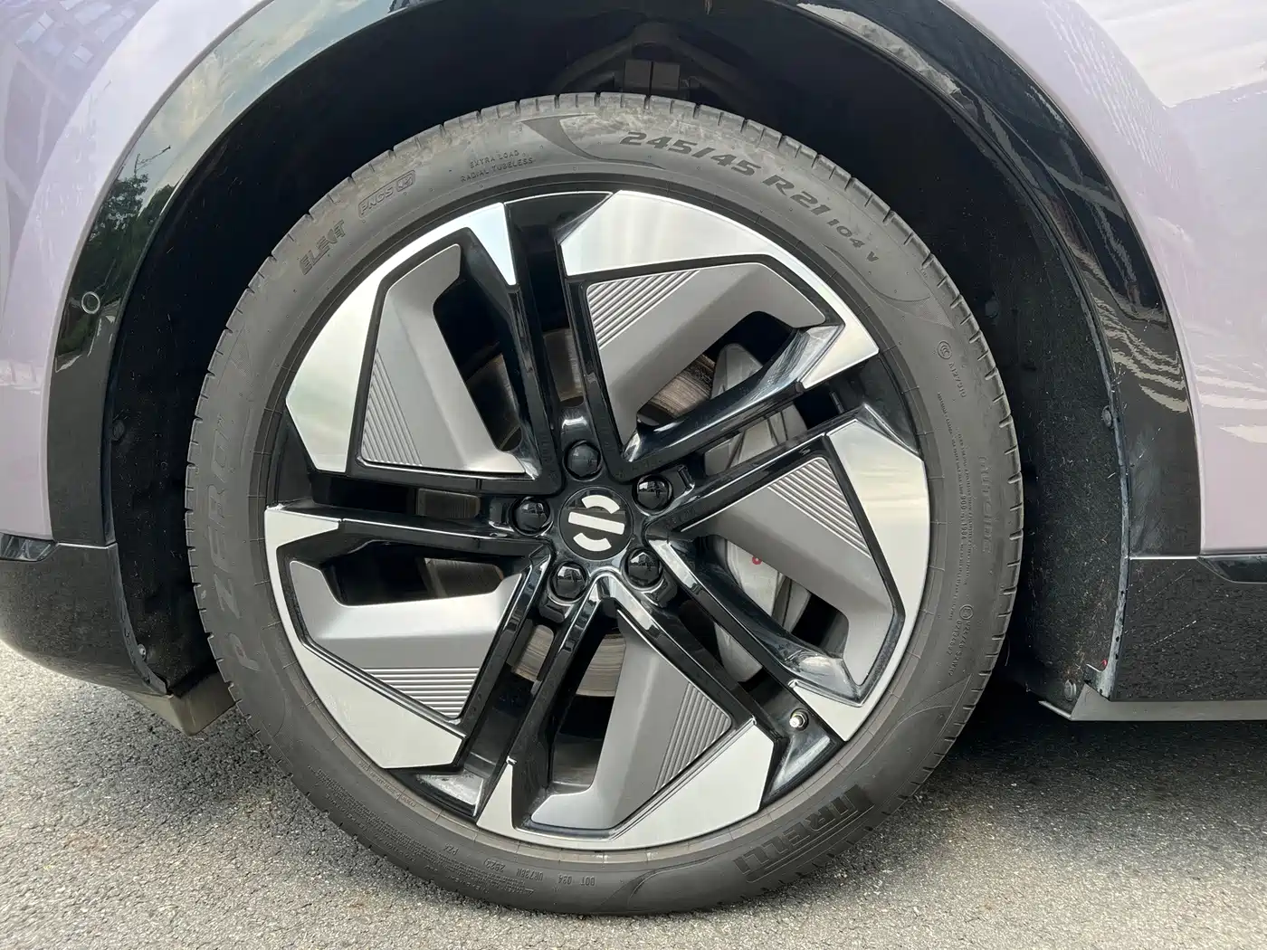 HiPhi Y 2023 2023 560km Elite Edition