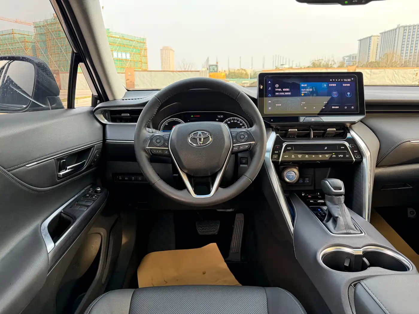 TOYOTA LING FANG HARRIER