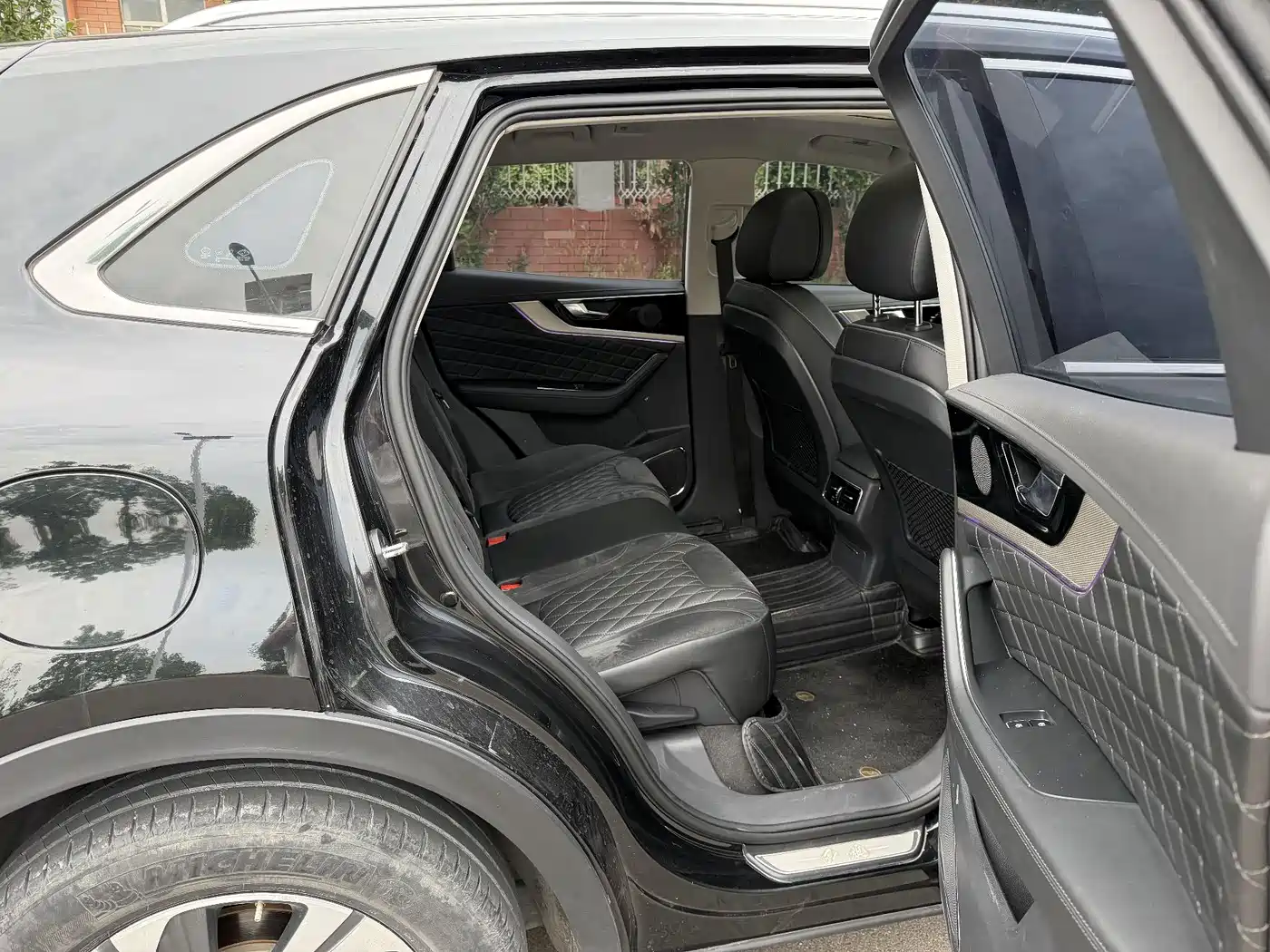 Hongqi HS5 2019 2.0T Smart Connect Enjoy Edition фото 14