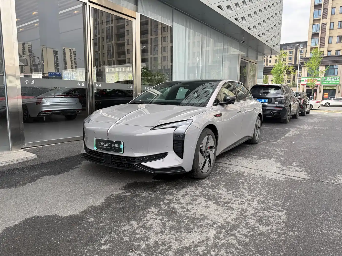 Hongqi EH7 2025 640 AWD Smart Selection Edition