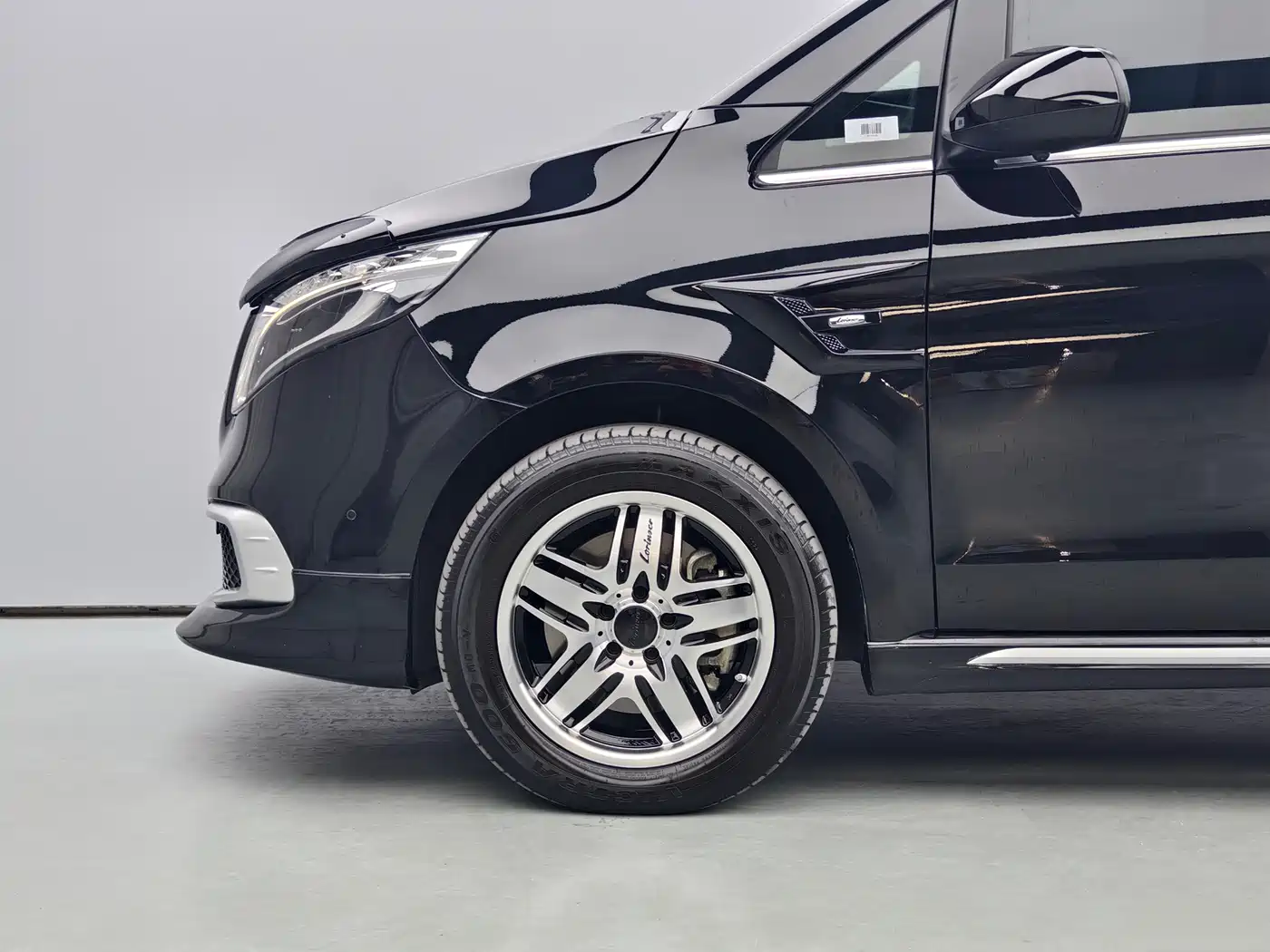 Mercedes-Benz Vito 2021 2.0T Business Edition 7-seater фото 6