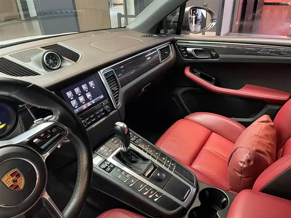 Porsche Macan 2017 Macan S 3.0T фото 8