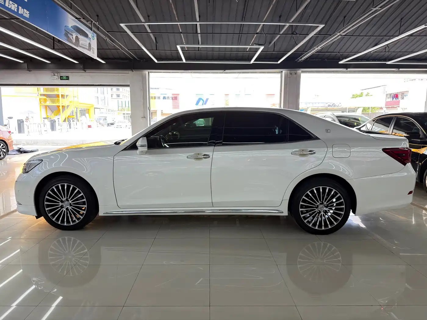 Toyota Crown 2019 2018 2.0T Sport Edition