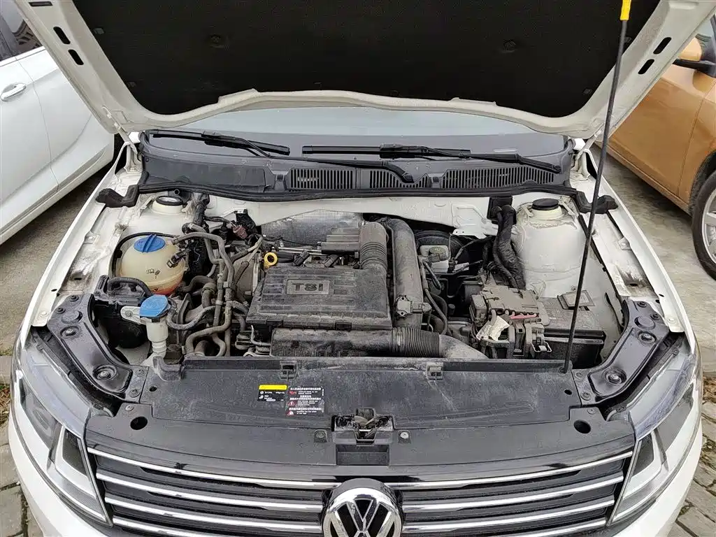 Volkswagen Lavida Tour 2017 230TSI DSG Comfort Edition фото 20