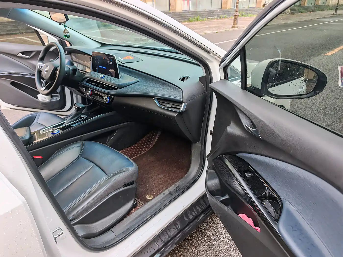 Buick Velite 6 2022 PHEV Connected Sharing фото 13