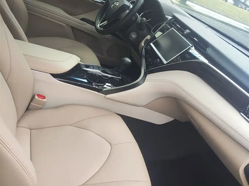Toyota Camry 2019 2.0E Elite Edition China VI фото 18