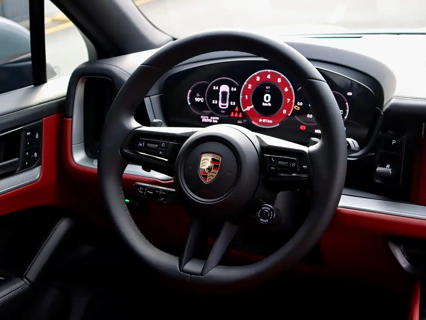 Porsche Cayenne 2025 Cayenne Coupé 3.0T фото 12