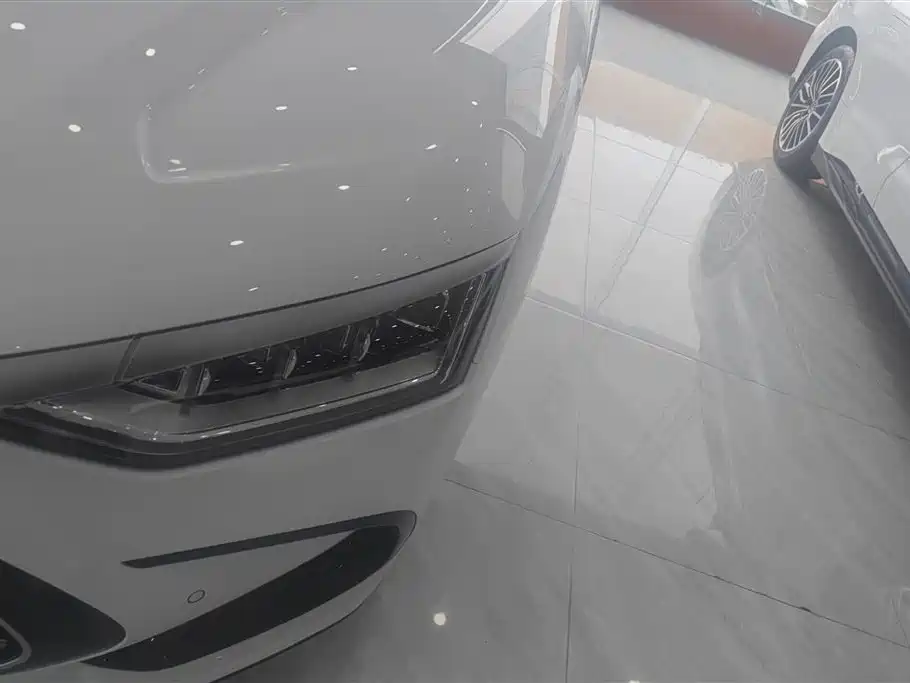 BYD Han 2023 DM-i Champion Edition 121KM Premium фото 5