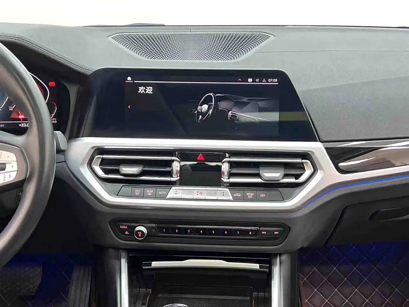 BMW 3 Series 2020 325Li Launch Edition фото 13