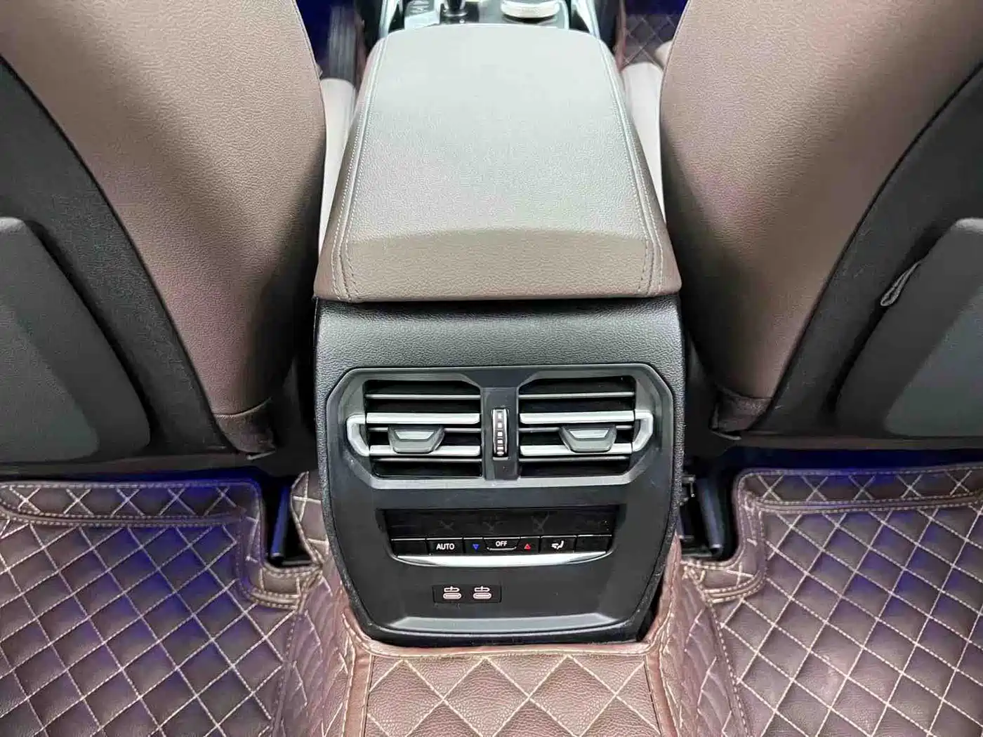 BMW 3 Series 2020 325Li Launch Edition фото 26