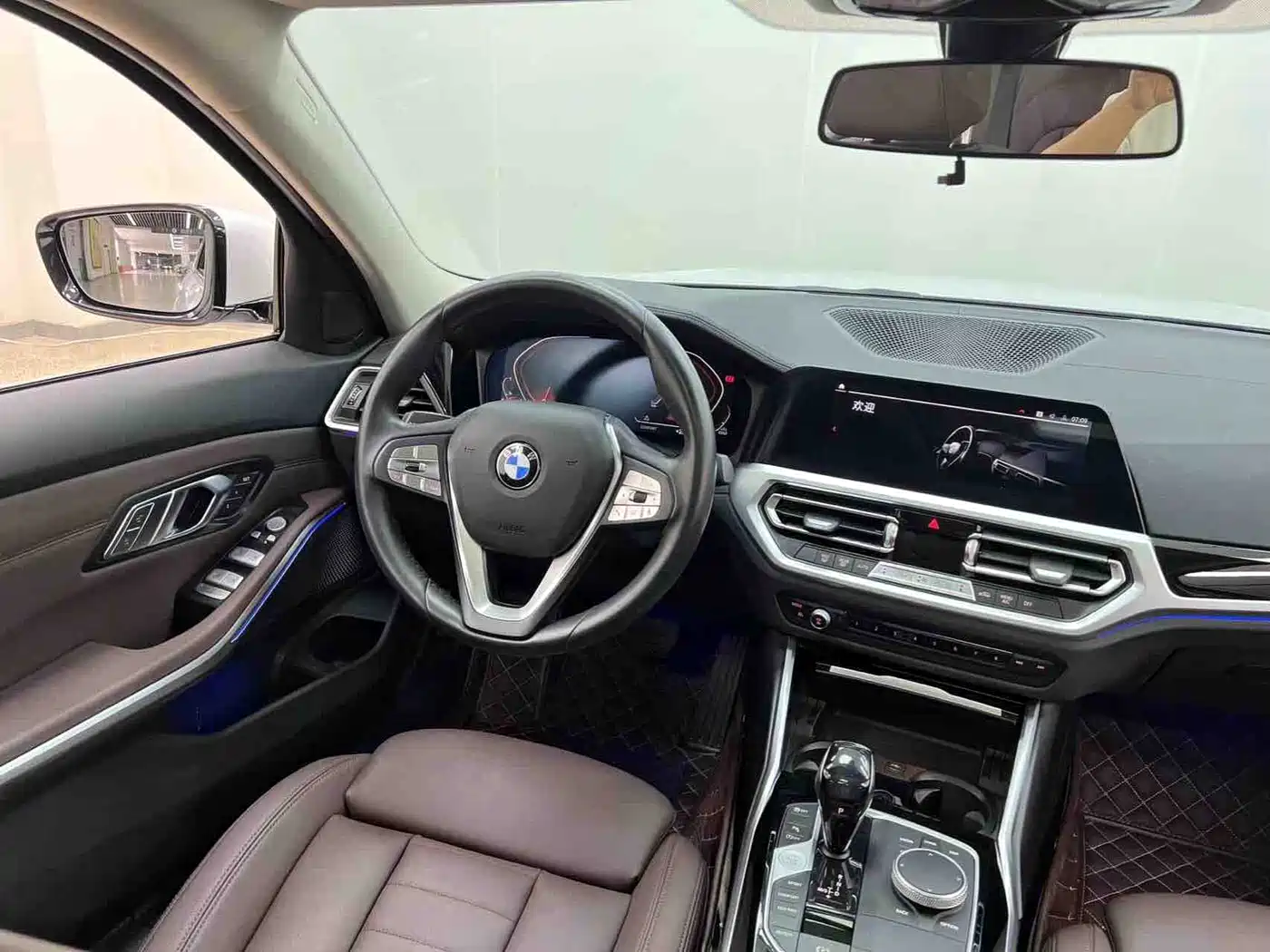 BMW 3 Series 2020 325Li Launch Edition фото 28