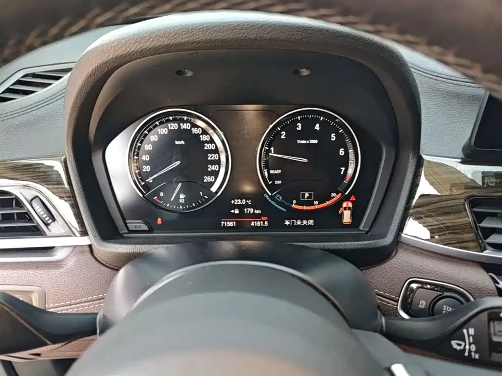 BMW X1 2021 xDrive25Li Exclusive фото 12