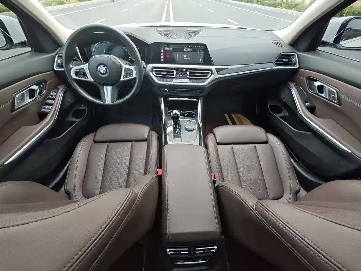 BMW 3 Series 2022 325Li M Sport Package фото 7