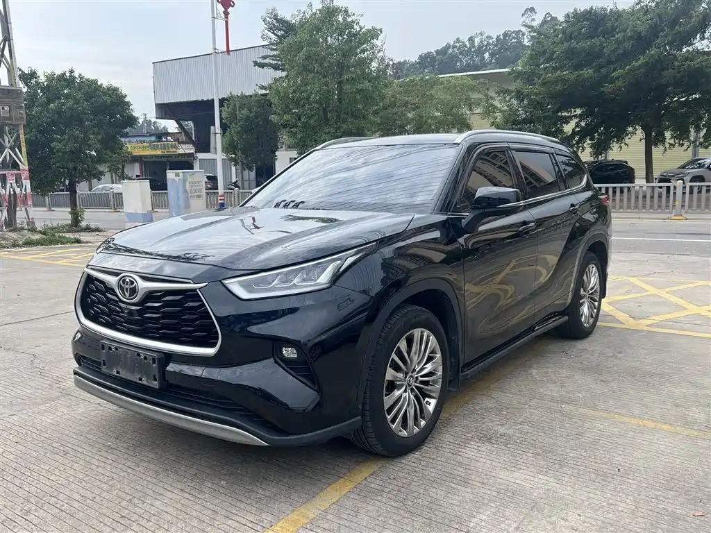 2021-2023 Toyota Highlander