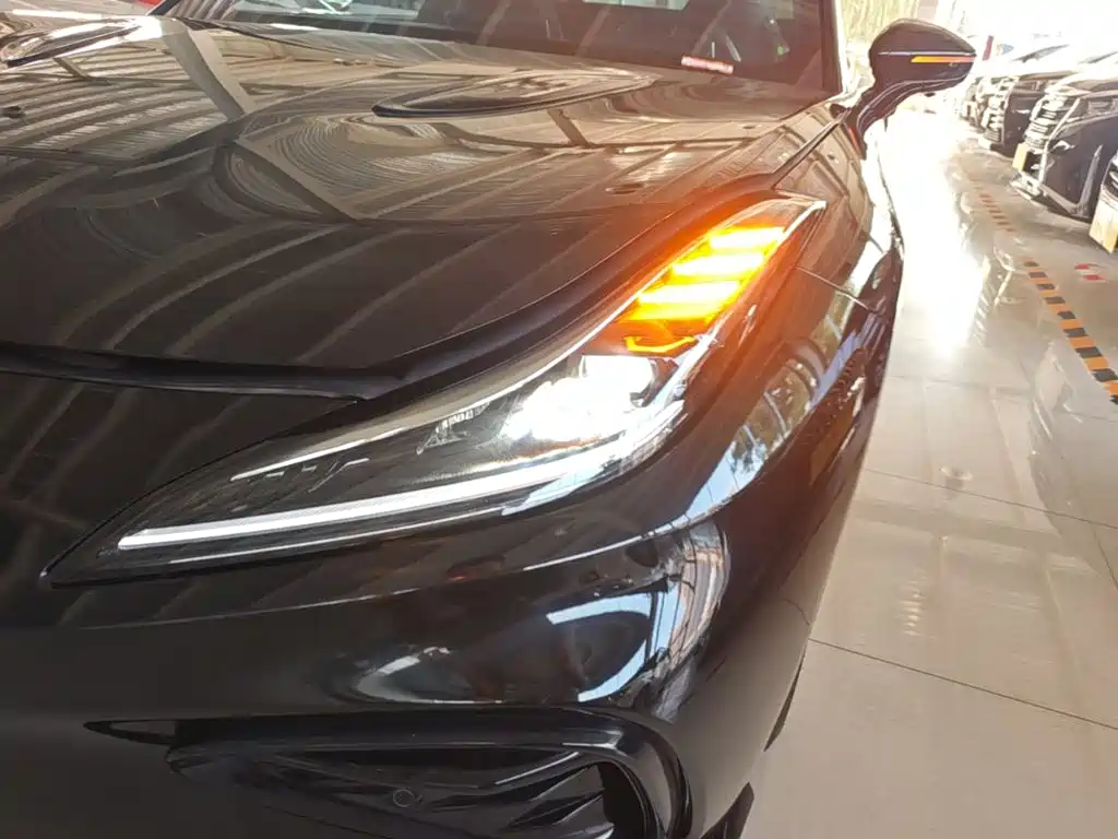 Nezha Auto Nezha GT 2024 2023 Model 560 Lite