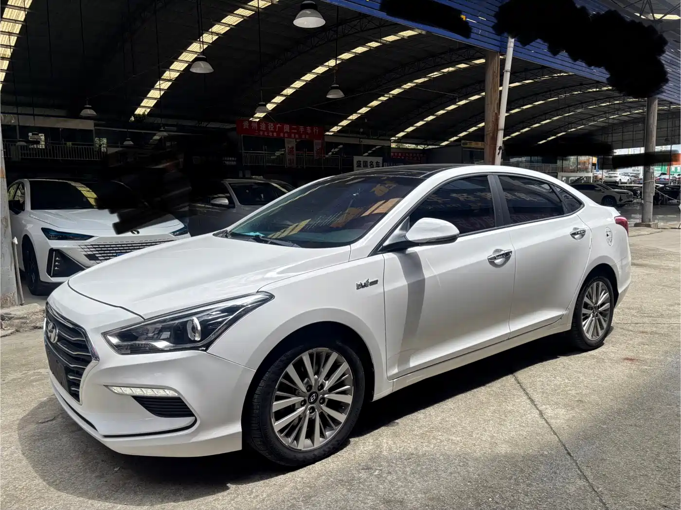 Hyundai Mistra 2017 1.6T Automatic Smart GLS (China V)