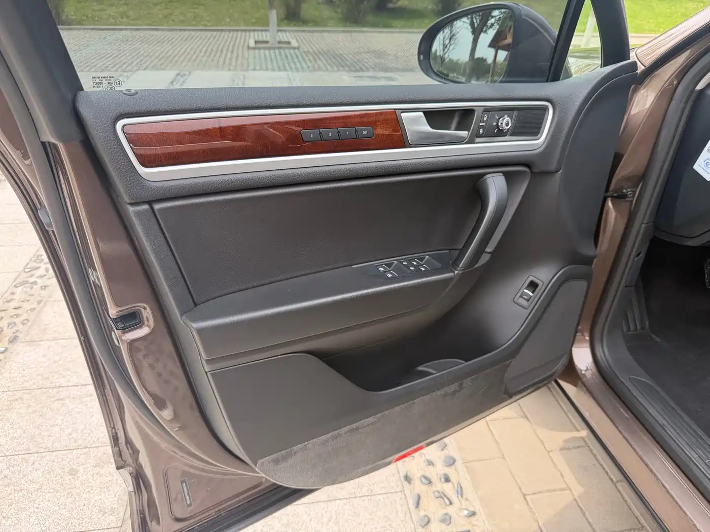 Volkswagen Touareg 2011 3.0TSI Premium фото 14