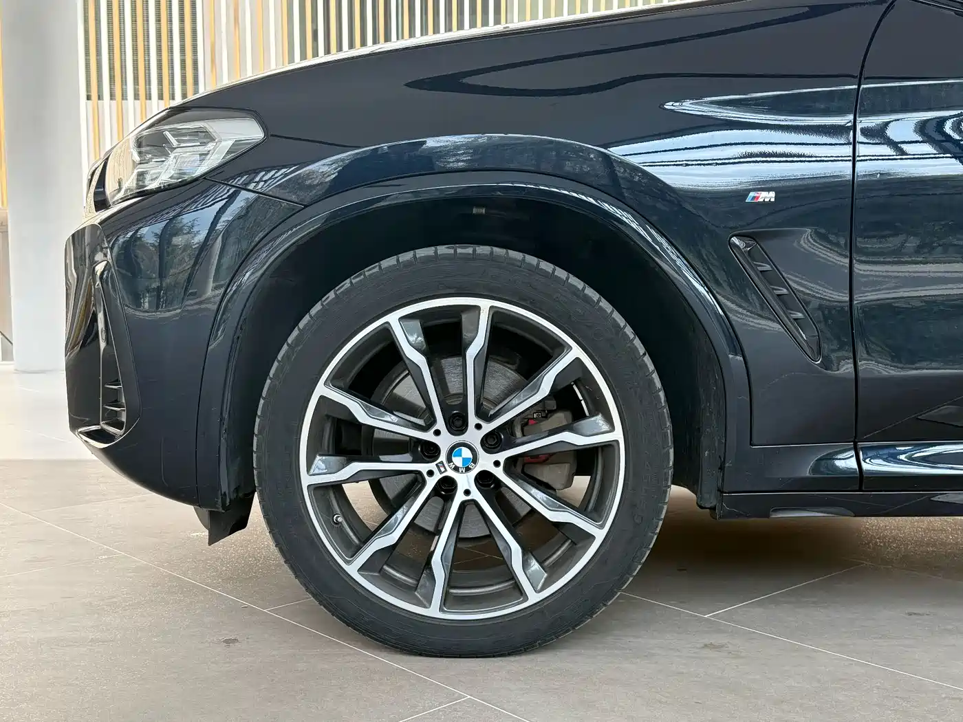 BMW X3 2022 Facelift xDrive30i Leading M Shadow Edition фото 4