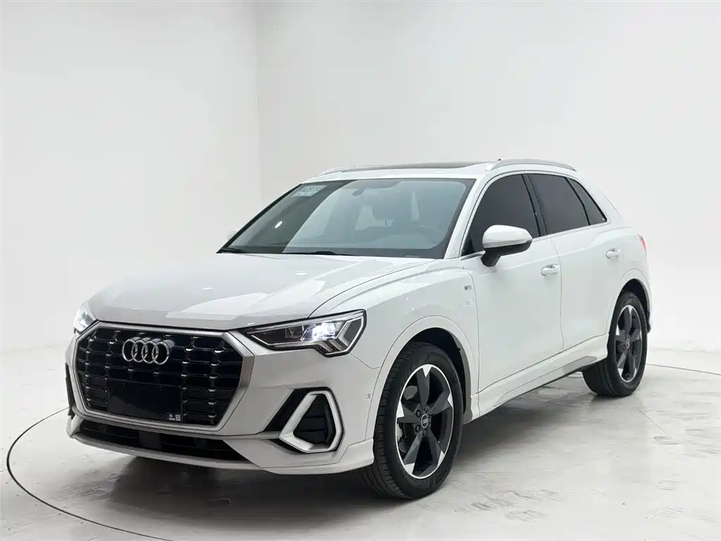 Audi Q3 2022 35 TFSI Fashion Dynamic