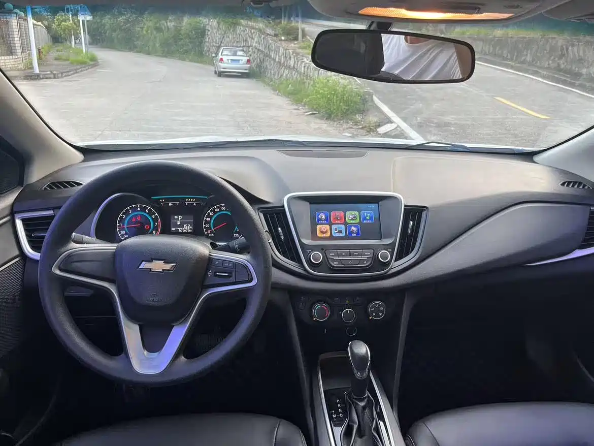 Chevrolet Cavalier 2018 320 Auto Joy Edition фото 6