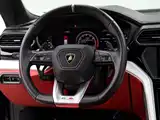 Фото 16 - Lamborghini Urus