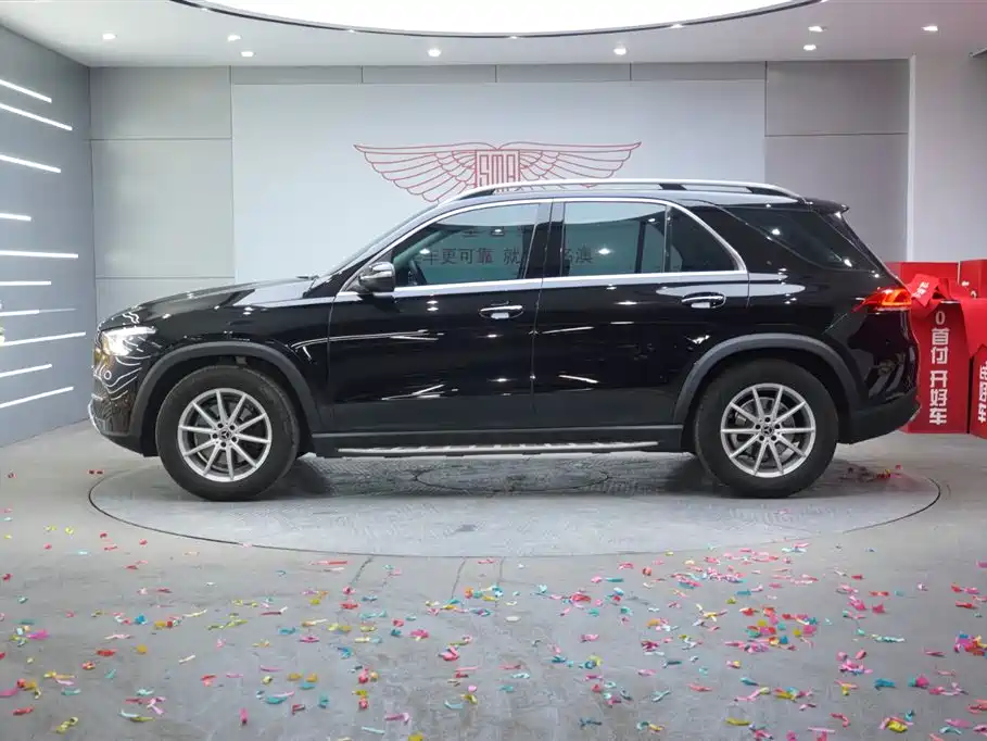 Mercedes-Benz GLE 2021 GLE 350 4MATIC Fashion фото 4