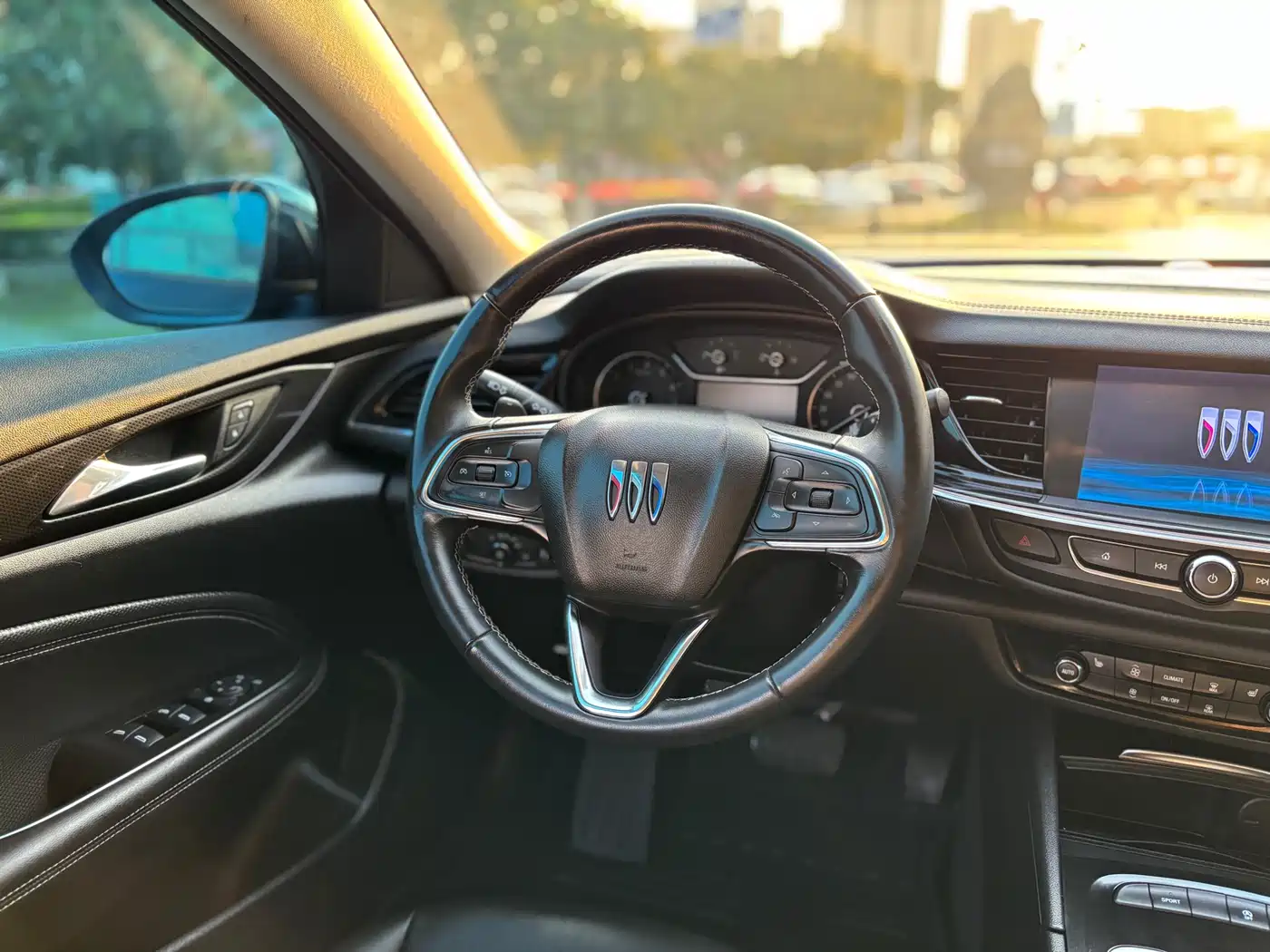 BUICK REGAL