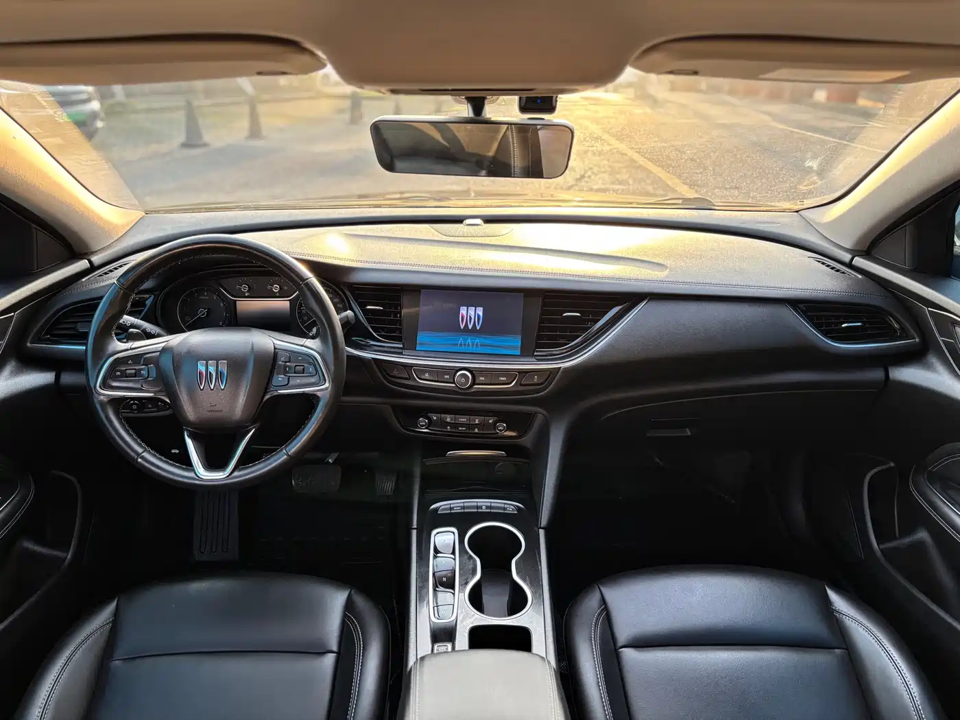 BUICK REGAL