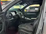 Фото 4 - Geely Monjaro