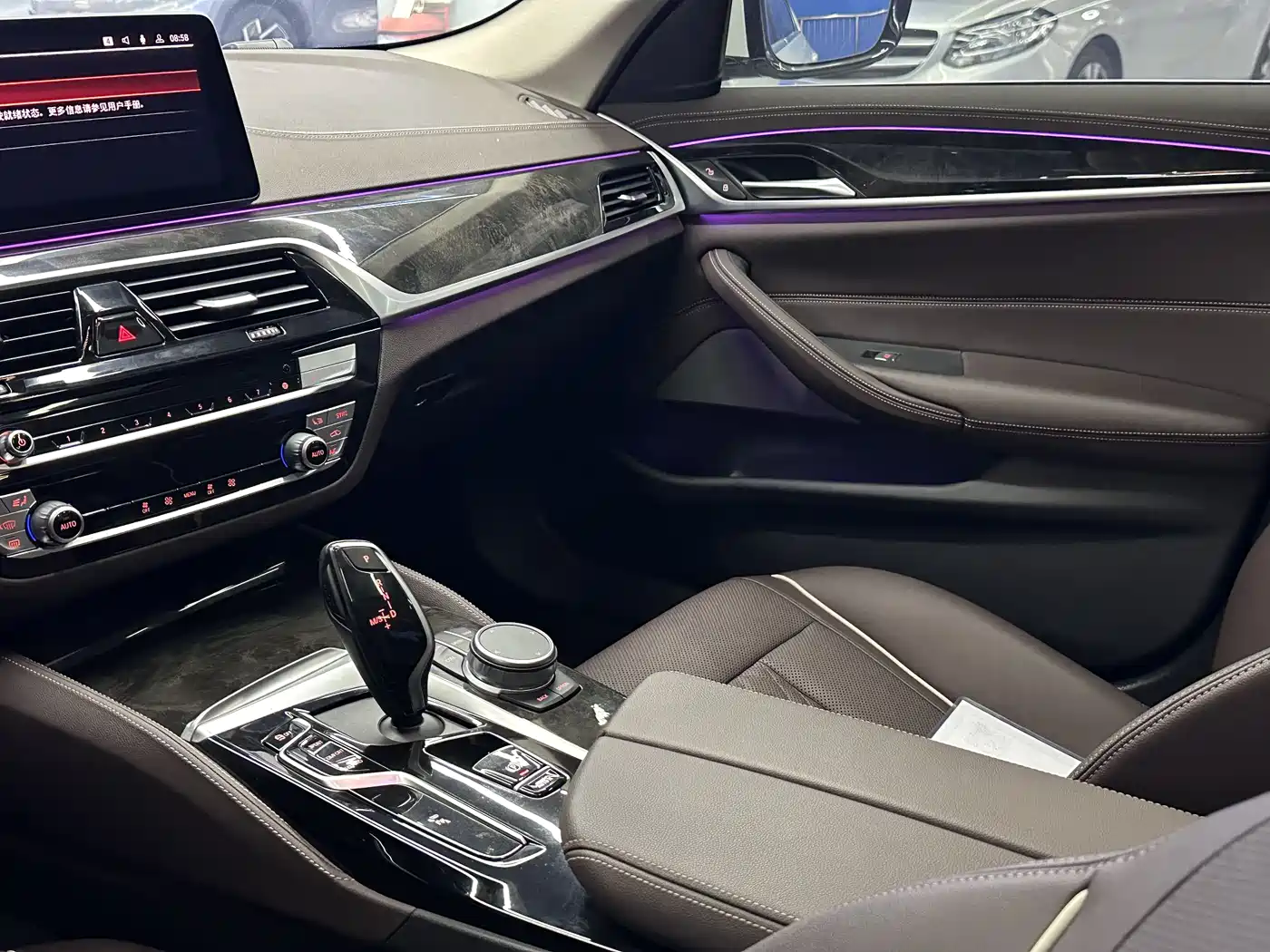 BMW 5 Series 2021 525Li Luxury Package фото 6