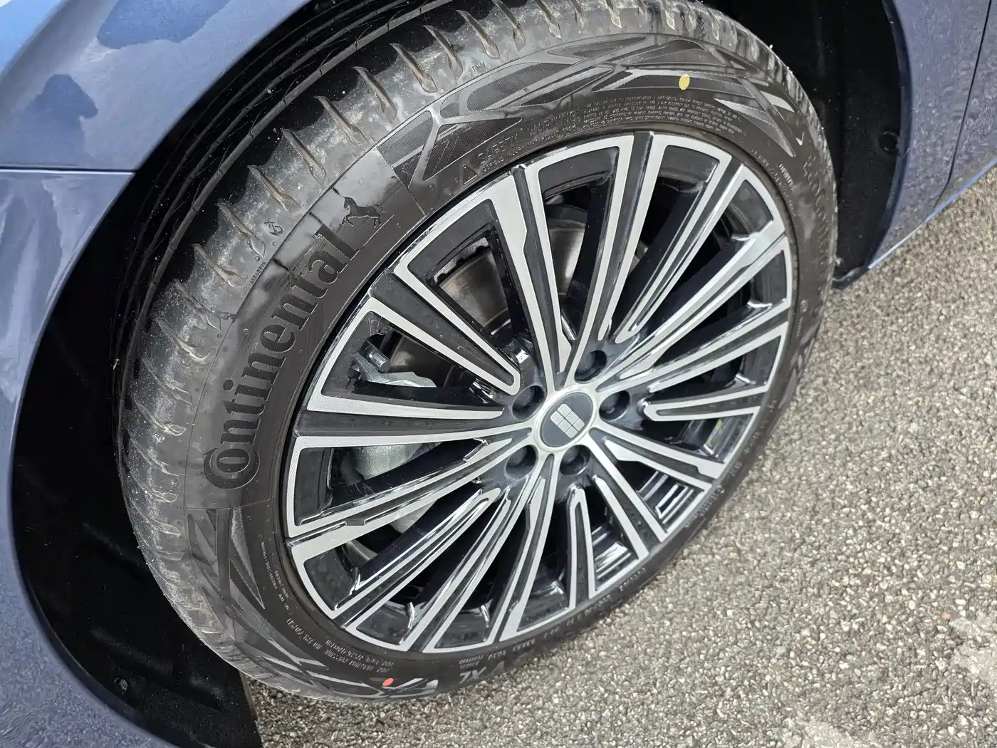Geely Galaxy Galaxy A7 2025 EM-i фото 12