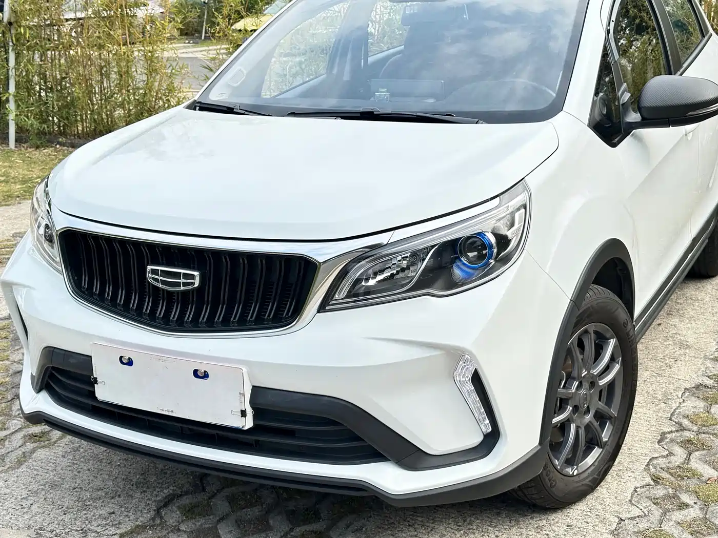 GEELY AUTOMOBILE VISION X3
