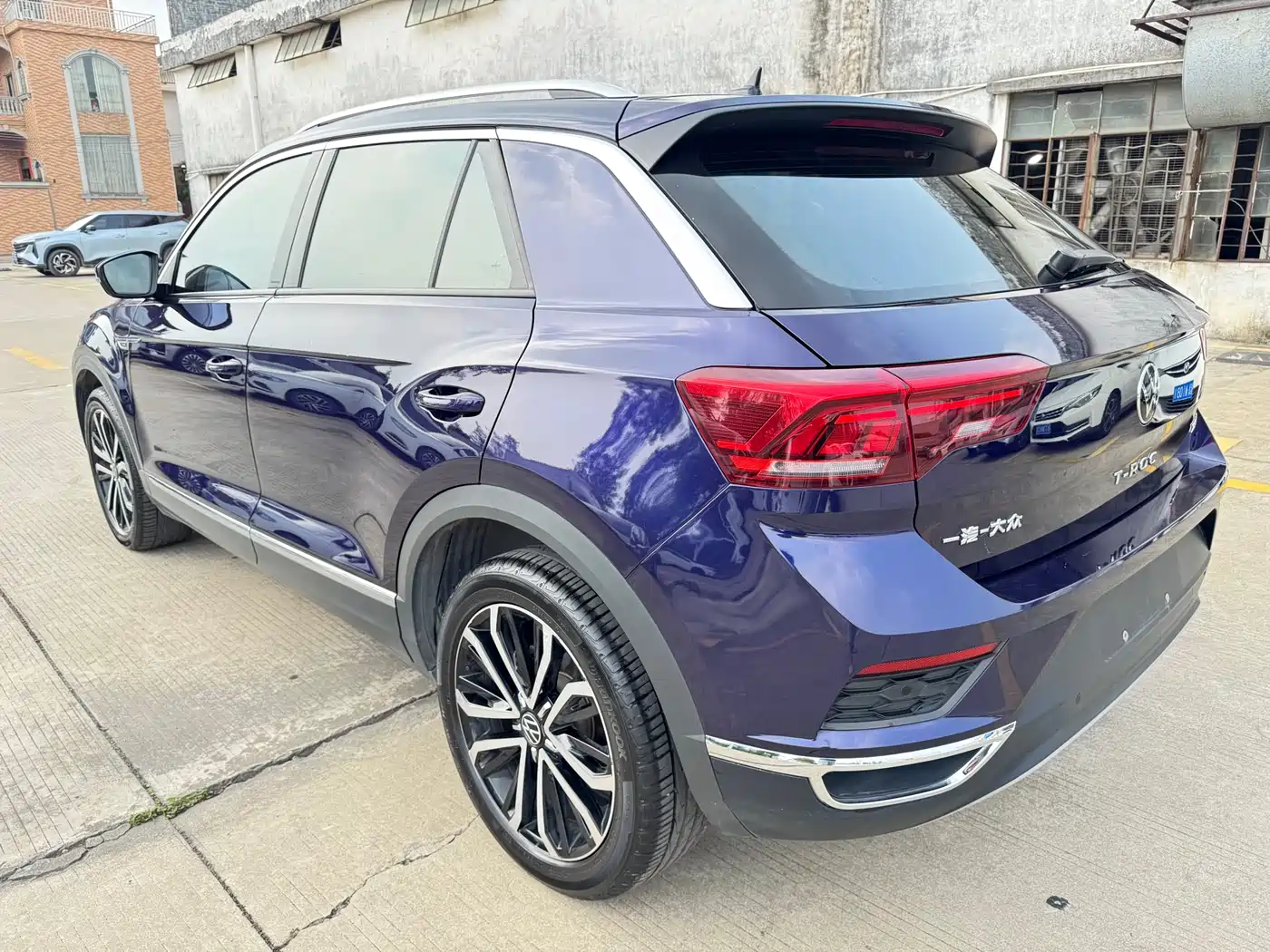 Volkswagen T-ROC 2022 280TSI DSG 2WD Comfort PLUS фото 6