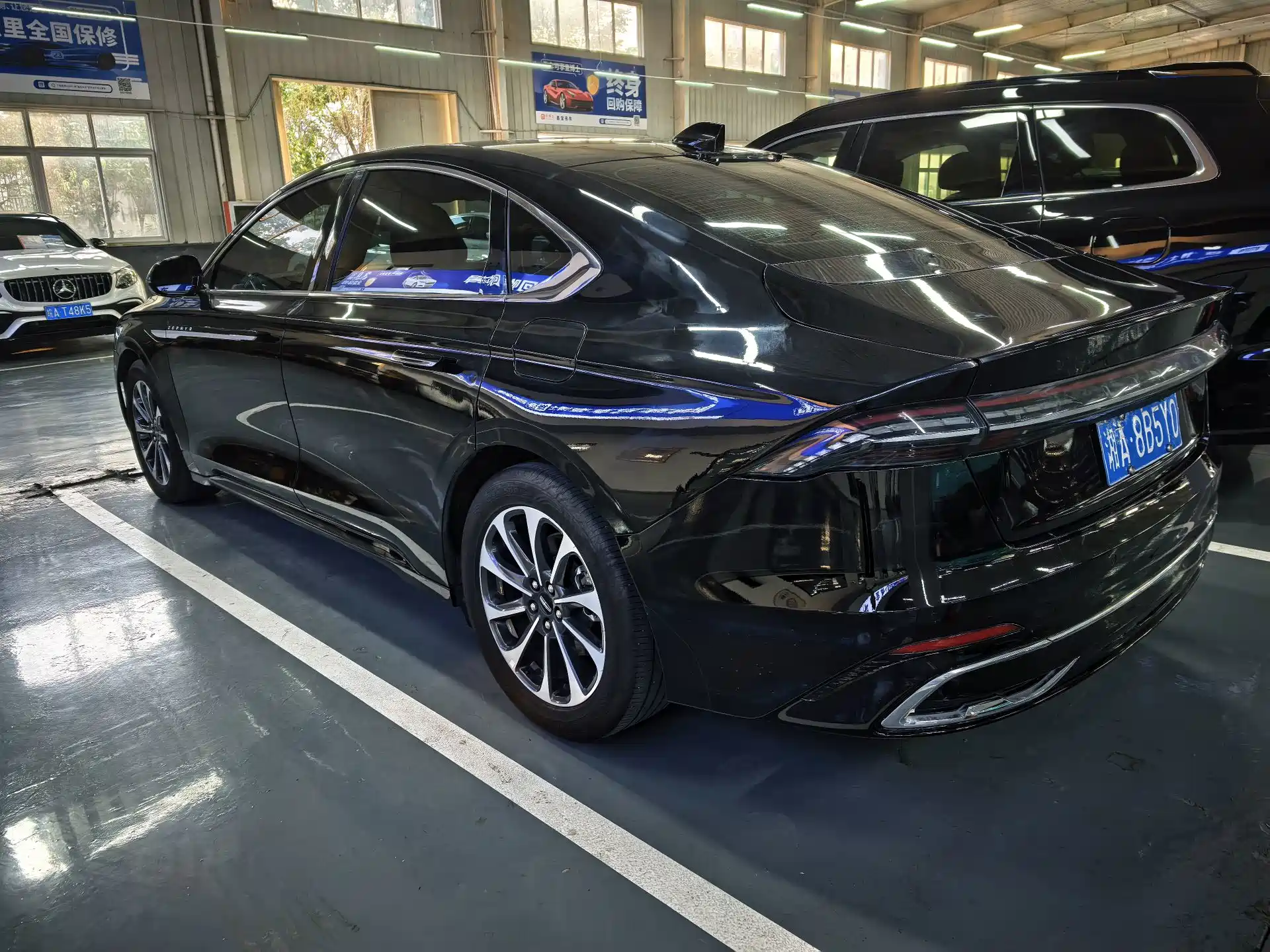 صورة 5 - Lincoln Z