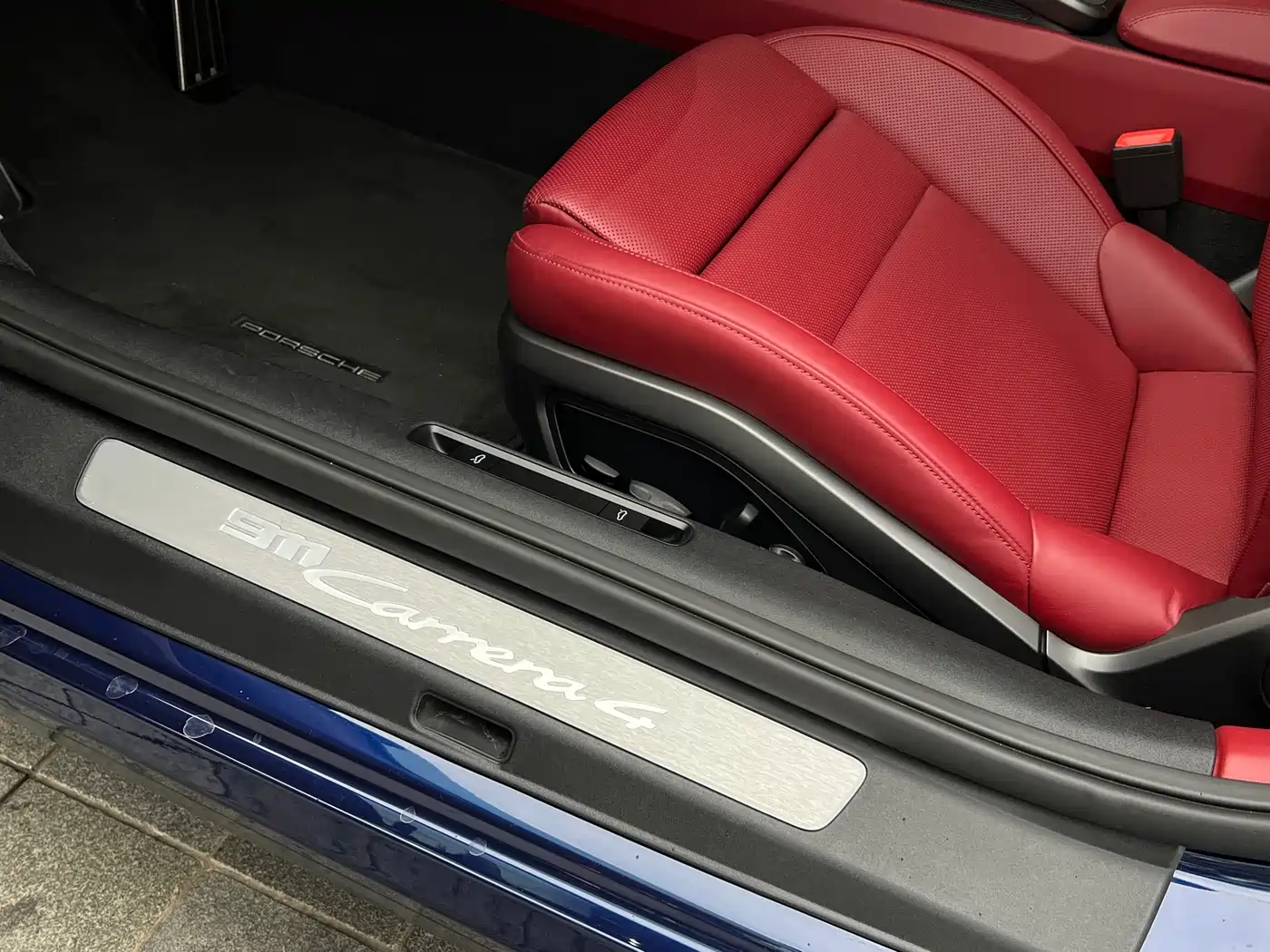 Porsche 911 2023 Carrera 4 3.0T фото 10