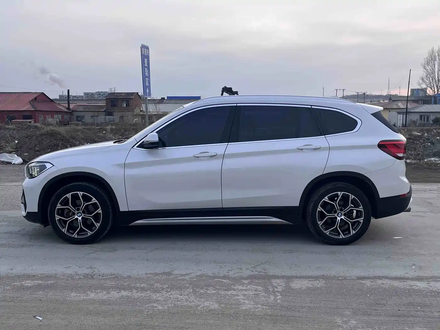 BMW X1 2022 sDrive20Li Fashion фото 6