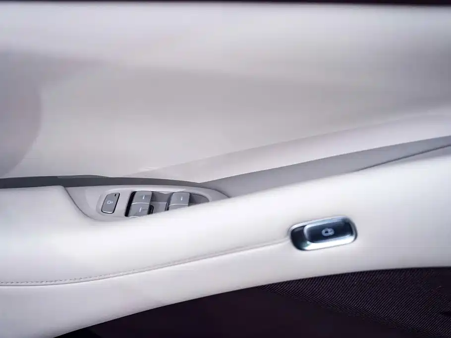 Xiaomi Xiaomi YU7 2026 2025 Extended Range RWD Edition
